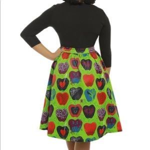 Lindy Bop Poison Apple Swing Skirt (10)